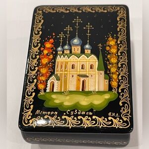 Vintage Rare Mini Russian Handmade Artist Lacquer Box Church  Signed Marked